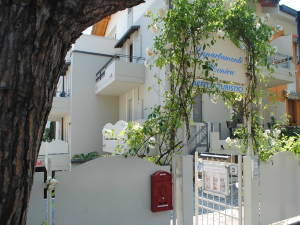 Monica Appartamenti Sirmione Exterior photo